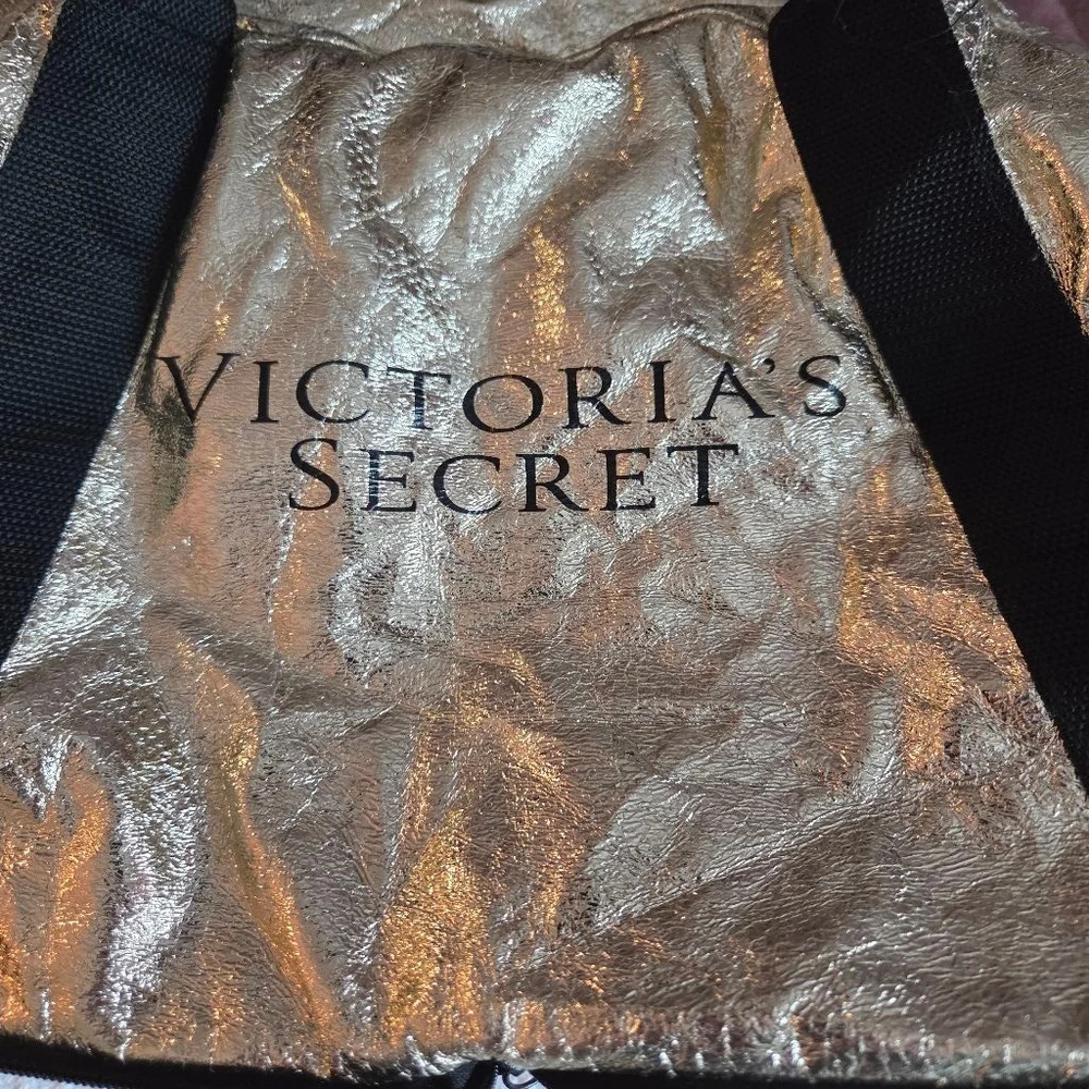 Women's Victoria's Secret Metallic Gold & Black Fold up zipper Tote Bag LooksNEW
